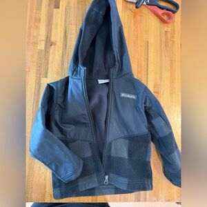 Columbia Baby hooded Jacket. Great Condition. Size 4T.